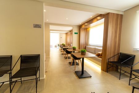 Apartamento para alugar com 30m², 1 quarto e sem vaga Apartamento para alugar com 30m², 1 quarto e sem vagaÁrea comum - Salão de festas