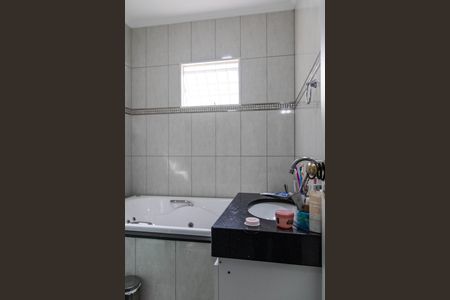 Casa à venda com 277m², 3 quartos e 2 vagas Casa à venda com 277m², 3 quartos e 2 vagasBanheiro da Suíte