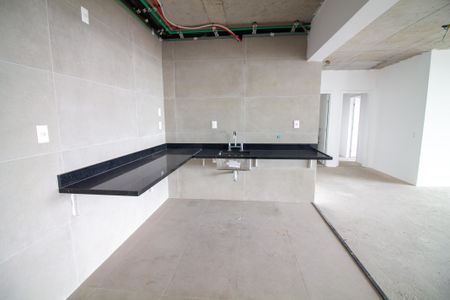 Apartamento à venda com 197m², 3 quartos e 3 vagas Apartamento à venda com 197m², 3 quartos e 3 vagasCozinha