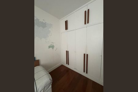 Apartamento à venda com 150m², 3 quartos e 1 vagaQuarto