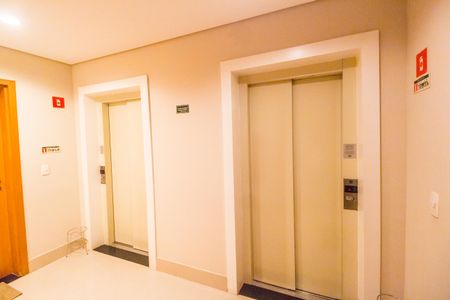 Apartamento para alugar com 94m², 2 quartos e 2 vagas Apartamento para alugar com 94m², 2 quartos e 2 vagasEntrada