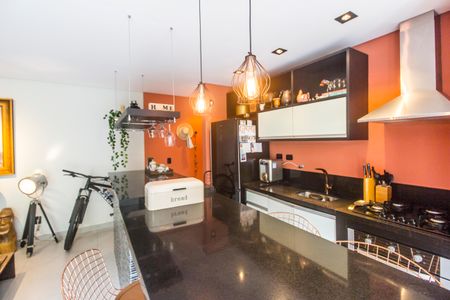 Apartamento para alugar com 94m², 2 quartos e 2 vagas Apartamento para alugar com 94m², 2 quartos e 2 vagasCozinha