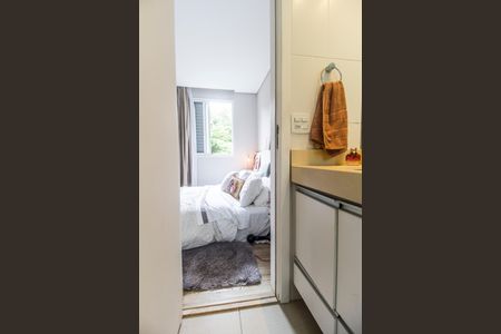 Apartamento para alugar com 94m², 2 quartos e 2 vagas Apartamento para alugar com 94m², 2 quartos e 2 vagasBanheiro da Suíte