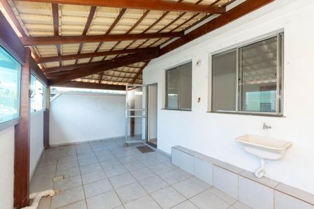 Apartamento à venda com 93m², 2 quartos e 1 vaga Apartamento à venda com 93m², 2 quartos e 1 vagaCobertura