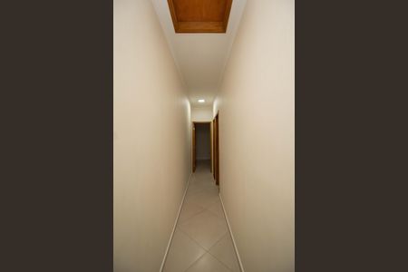 Casa à venda com 150m², 2 quartos e 2 vagas Casa à venda com 150m², 2 quartos e 2 vagasCorredor