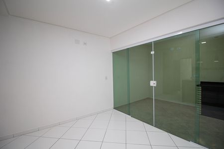Casa à venda com 150m², 2 quartos e 2 vagas Casa à venda com 150m², 2 quartos e 2 vagasCopa
