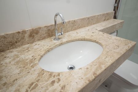 Casa à venda com 150m², 2 quartos e 2 vagas Casa à venda com 150m², 2 quartos e 2 vagasBanheiro Social