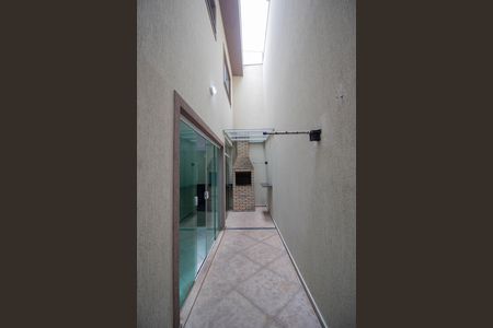 Casa à venda com 150m², 2 quartos e 2 vagas Casa à venda com 150m², 2 quartos e 2 vagasChurrasqueira