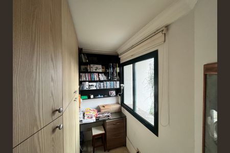 Apartamento à venda com 160m², 3 quartos e 3 vagasEscritório