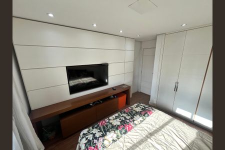 Apartamento à venda com 160m², 3 quartos e 3 vagasQuarto 2