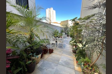 Apartamento à venda com 138m², 2 quartos e 2 vagasÁrea Privativa