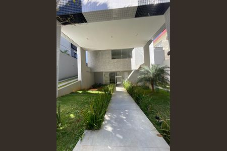 Apartamento à venda com 138m², 2 quartos e 2 vagasEntrada