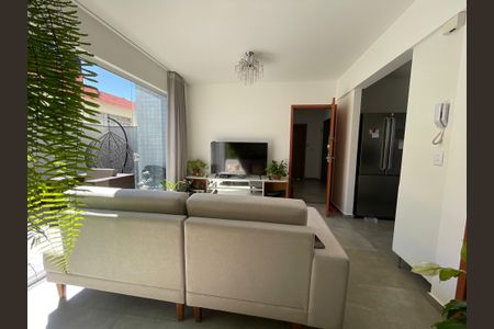 Apartamento à venda com 138m², 2 quartos e 2 vagasSala