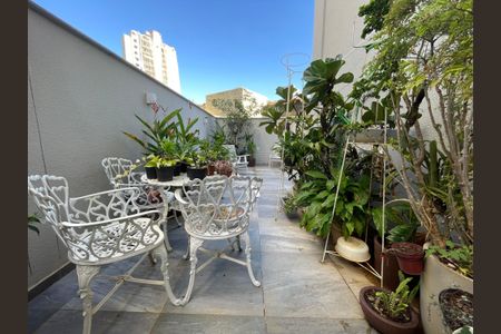 Apartamento à venda com 138m², 2 quartos e 2 vagasÁrea Privativa