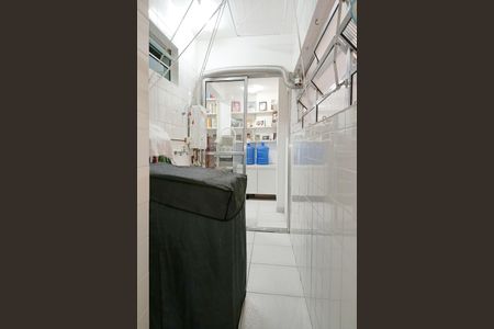 Apartamento à venda com 100m², 2 quartos e 1 vaga Apartamento à venda com 100m², 2 quartos e 1 vagaÁrea de Serviço