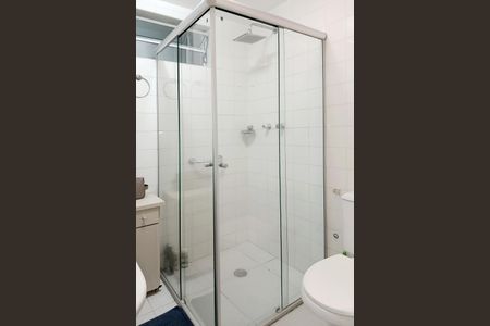 Apartamento à venda com 100m², 2 quartos e 1 vaga Apartamento à venda com 100m², 2 quartos e 1 vagaBanheiro da Suíte