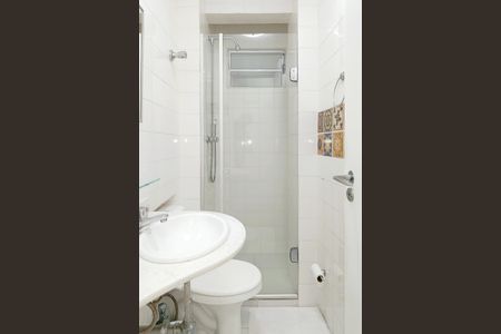 Apartamento à venda com 100m², 2 quartos e 1 vaga Apartamento à venda com 100m², 2 quartos e 1 vagaBanheiro Social