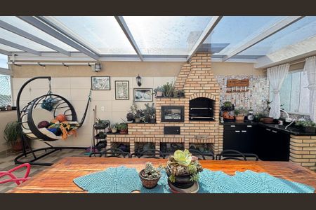 Apartamento à venda com 148m², 3 quartos e 2 vagasCobertura