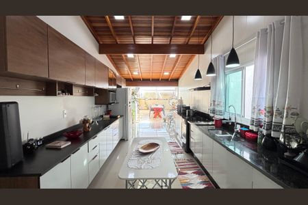 Apartamento à venda com 148m², 3 quartos e 2 vagasCobertura - Cozinha