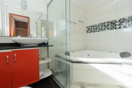 Apartamento à venda com 167m², 4 quartos e 1 vagaBanheiro da Suíte 1