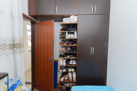 Apartamento à venda com 167m², 4 quartos e 1 vagaQuarto 2