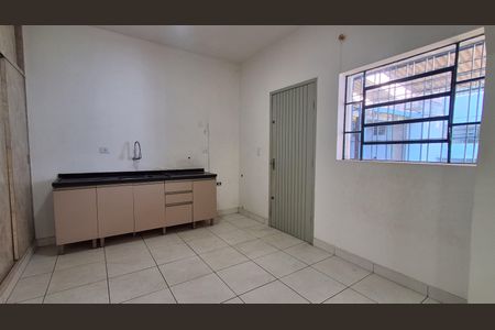 Casa para alugar com 380m², 4 quartos e 5 vagas Casa para alugar com 380m², 4 quartos e 5 vagasCozinha