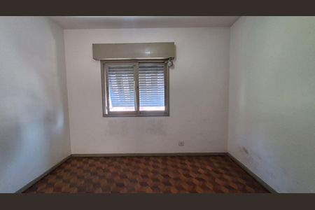 Casa para alugar com 380m², 4 quartos e 5 vagas Casa para alugar com 380m², 4 quartos e 5 vagasQuarto 2