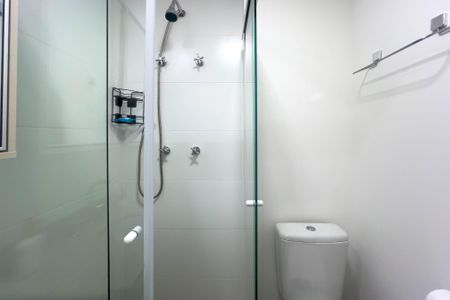 Banheiro de kitnet/studio para alugar com 1 quarto, 20m² em Vila Mariana, São Paulo