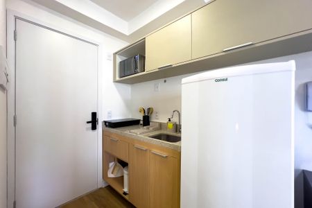 Cozinha de kitnet/studio para alugar com 1 quarto, 20m² em Vila Mariana, São Paulo