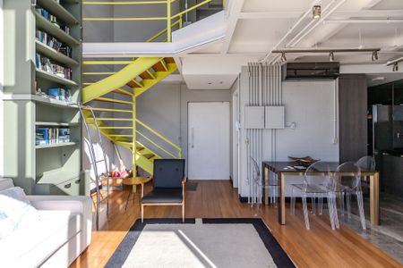 Apartamento à venda com 84m², 1 quarto e 2 vagas Apartamento à venda com 84m², 1 quarto e 2 vagasSala