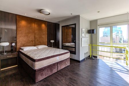 Apartamento à venda com 84m², 1 quarto e 2 vagas Apartamento à venda com 84m², 1 quarto e 2 vagasSuíte