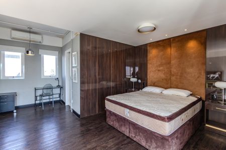 Apartamento à venda com 84m², 1 quarto e 2 vagas Apartamento à venda com 84m², 1 quarto e 2 vagasSuíte