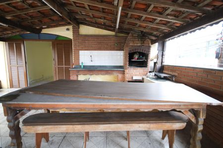 Casa para alugar com 200m², 3 quartos e 3 vagasChurrasqueira