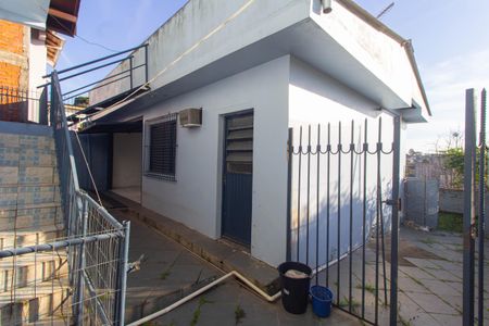 Casa à venda com 125m², 3 quartos e 5 vagas Casa à venda com 125m², 3 quartos e 5 vagasQuintal