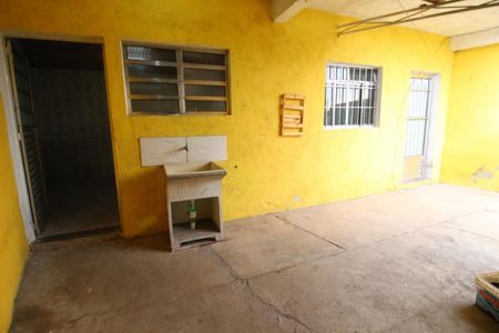 Casa para alugar com 50m², 1 quarto e sem vagaÁrea de Serviço