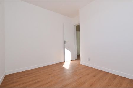 Apartamento à venda com 87m², 3 quartos e 2 vagasQuarto 2