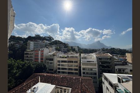 Apartamento à venda com 220m², 3 quartos e 1 vagaSala - vista 