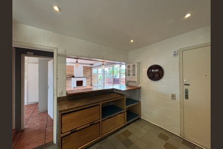 Apartamento à venda com 220m², 3 quartos e 1 vagaCozinha