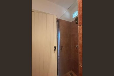 Apartamento à venda com 220m², 3 quartos e 1 vagaBanheiro social