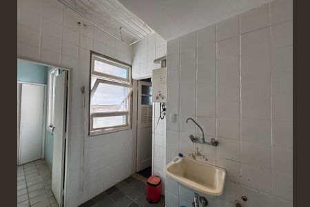 Apartamento à venda com 220m², 3 quartos e 1 vagaÁrea de serviço