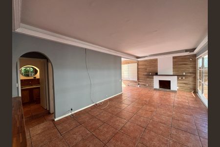 Apartamento à venda com 220m², 3 quartos e 1 vagaSala