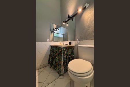 Apartamento à venda com 220m², 3 quartos e 1 vagaSuíte 2 Banheiro