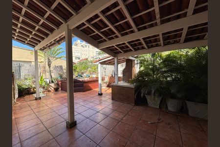 Apartamento à venda com 220m², 3 quartos e 1 vagaCobertura