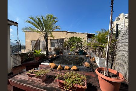 Apartamento à venda com 220m², 3 quartos e 1 vagaCobertura