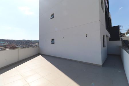 Apartamento à venda com 32m², 2 quartos e sem vagaÁrea comum