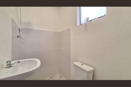 Casa para alugar com 60m², 1 quarto e sem vagaBanheiro