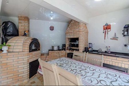 Casa à venda com 200m², 5 quartos e 2 vagasFoto 11