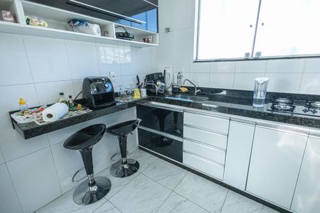 Apartamento à venda com 150m², 3 quartos e 1 vaga Apartamento à venda com 150m², 3 quartos e 1 vagaCozinha