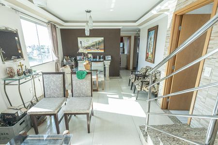 Apartamento à venda com 150m², 3 quartos e 1 vaga Apartamento à venda com 150m², 3 quartos e 1 vagaSala