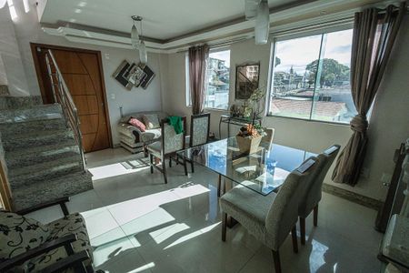 Apartamento à venda com 150m², 3 quartos e 1 vaga Apartamento à venda com 150m², 3 quartos e 1 vagaSala